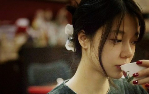 初期怀孕可以喝益母草颗粒吗