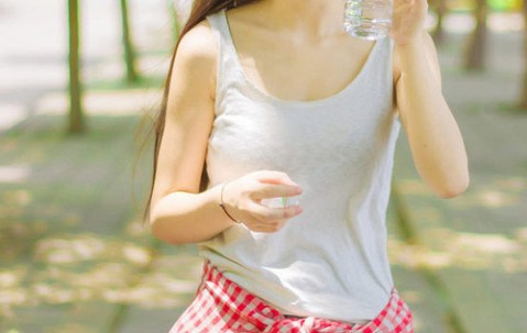 怀孕初期的不适，半夜肚子刺痛与恶心感