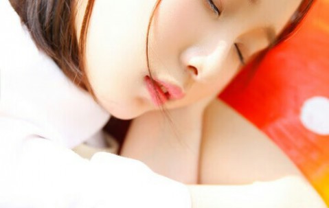 怀孕初期，腹部下坠与腰酸的奥秘